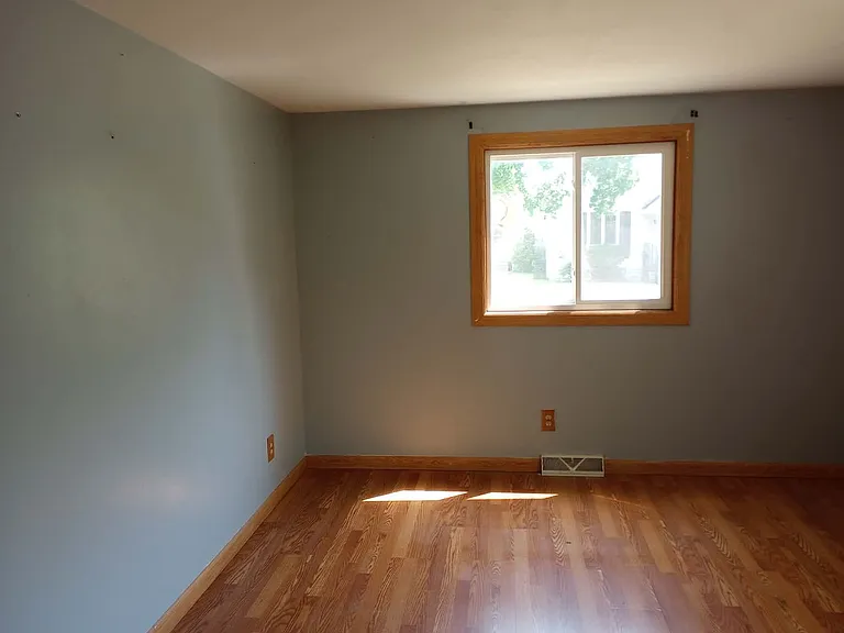 814 Parnell St — Photo 15