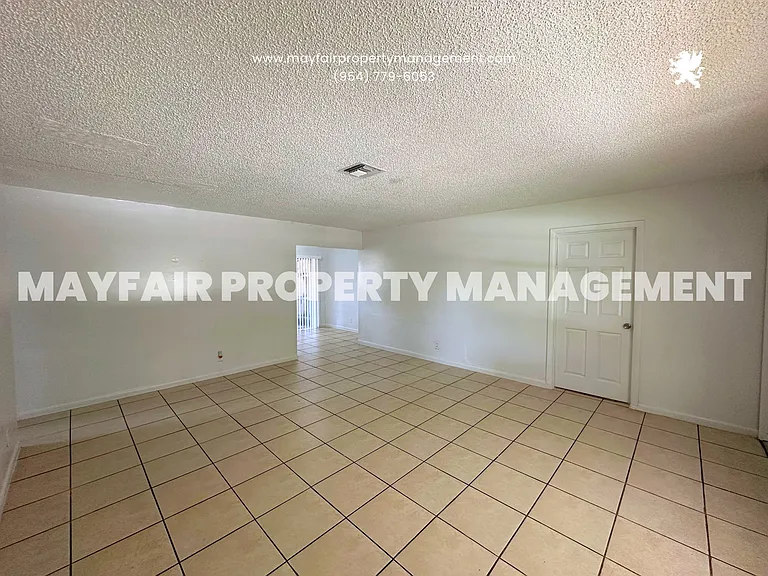 4872 Serafica Dr #4980 — Photo 9
