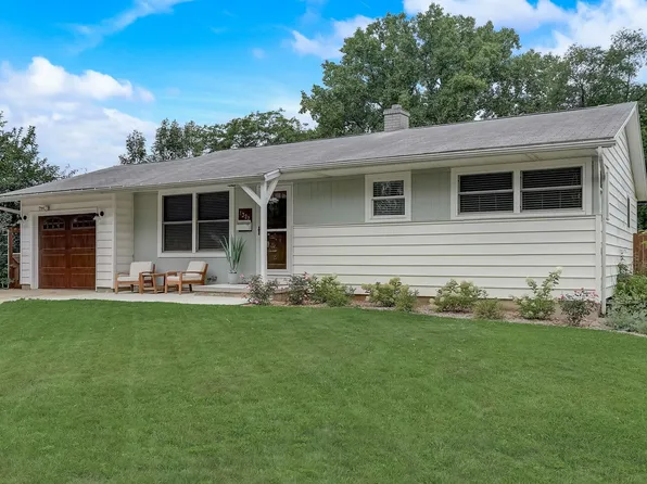 1322 Acewood Blvd, Madison, WI 53716