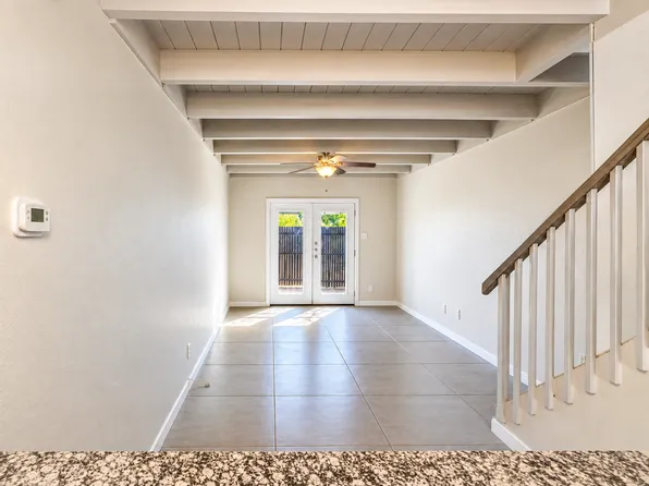 4900 El Campo Ave APT 1, Fort Worth, TX 76107