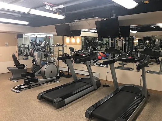 Rented by Alexander Bilu, LREB | media 24