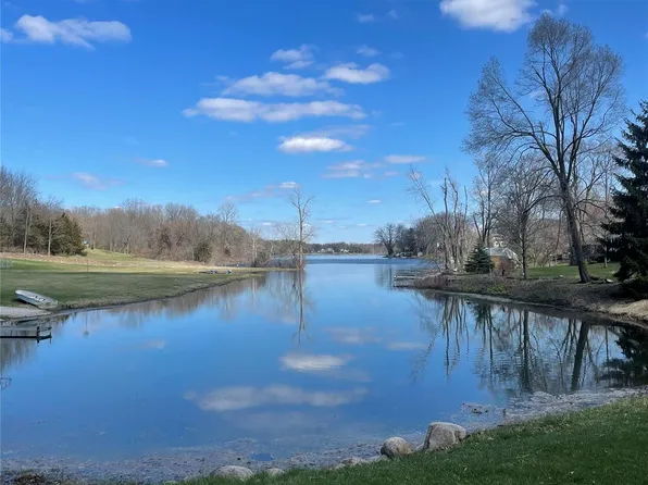 10911 Devils Lake Hwy, Addison, MI 49220