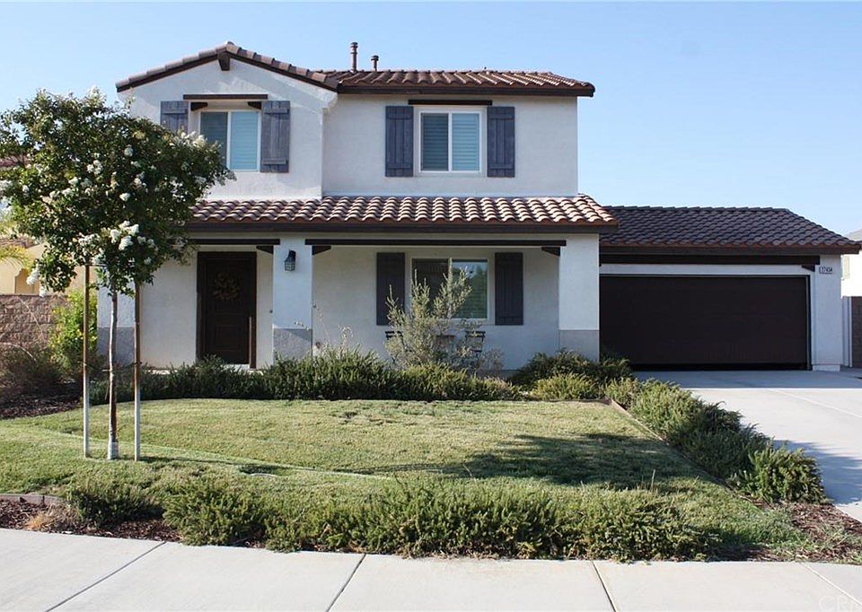 1st image of 27434 Montague Ct