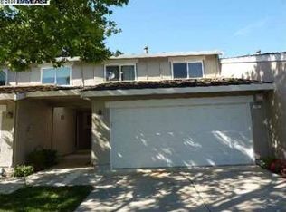 361 Shoreline Dr, Pittsburg, CA