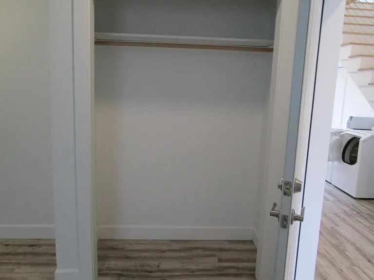 517 S Almon St #102 — Photo 7