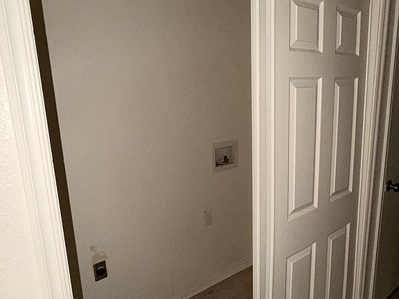 5th image of 3407 SW 37th St