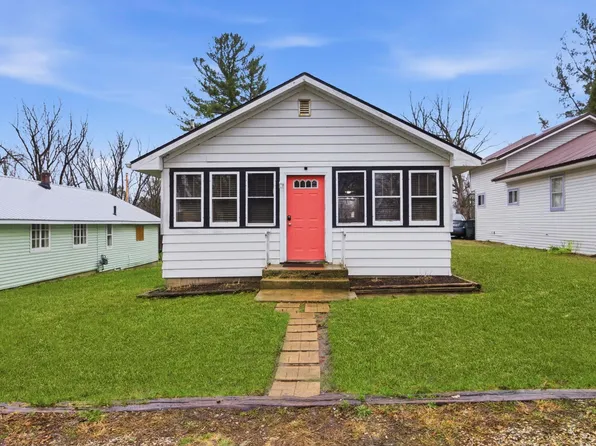 3436 E Thomas St, Milton, WI 53563
