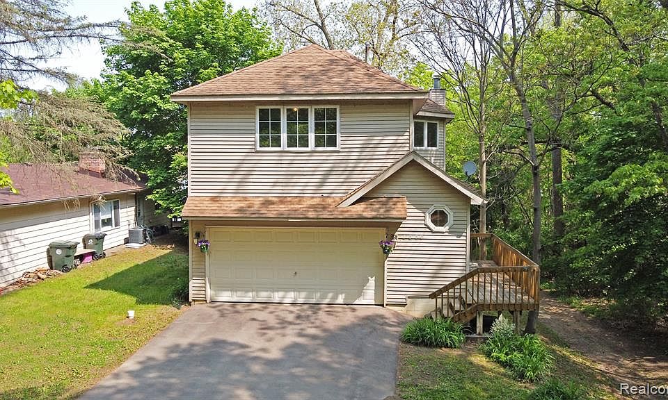 1536 Bayview St, Lake Orion, MI 48362 Zillow