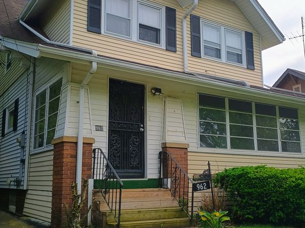 962 Stadelman Ave