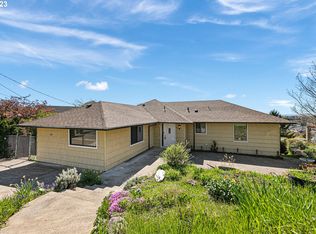 734 Summit Blvd, Springfield, OR 97477