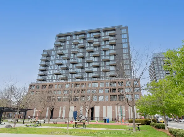270 Dufferin St #515, Toronto, ON M6K 0H8