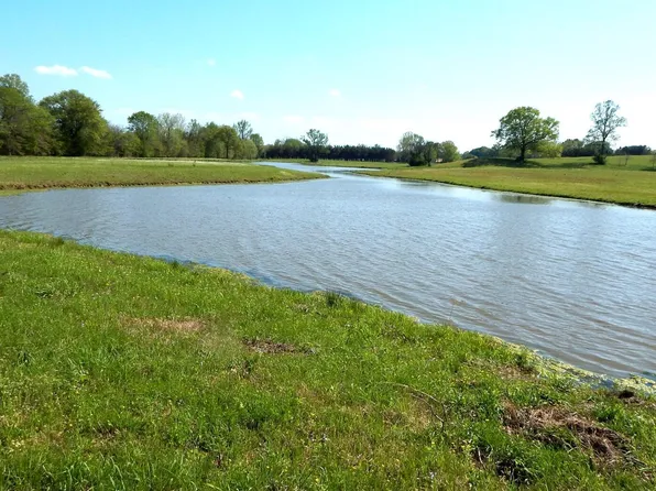 1050 Egypt Creek Rd #1, Sarah, MS 38665