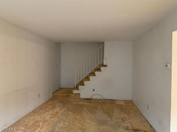 4th image of 745 Tollis Pkwy