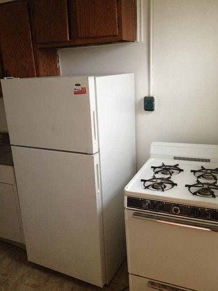 2nd image of 1057 Dekalb Ave #1