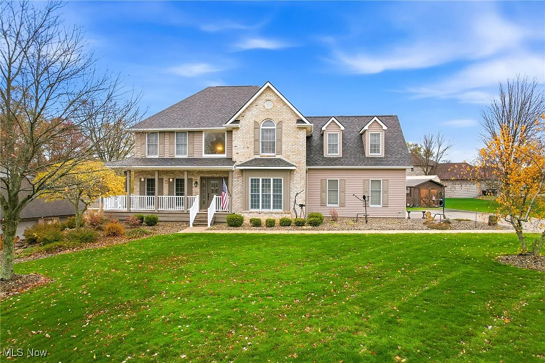 52 Lakhani Ln photo 1
