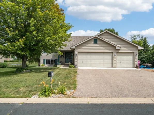 825 Morningside Pl, Belle Plaine, MN 56011