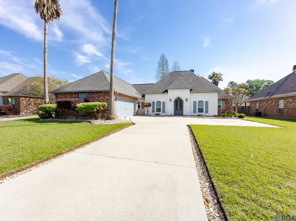 18062 Wilkes Dr, Prairieville, LA 70769