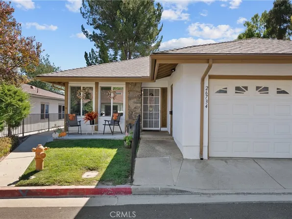26734 Winsome Cir, Santa Clarita, CA 91321