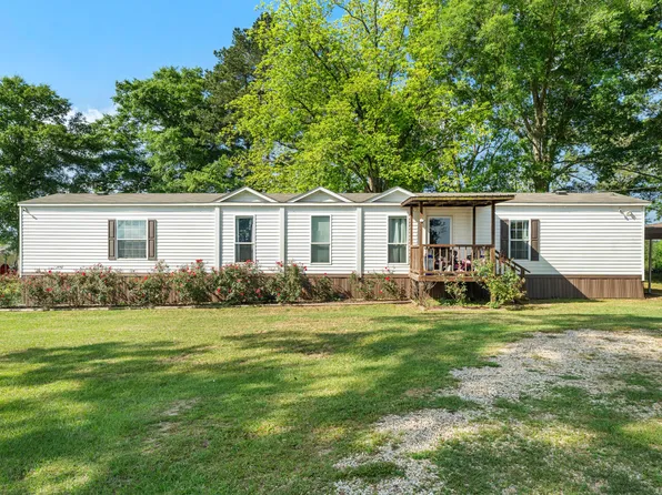 174 McNease Rd #F, Bassfield, MS 39421