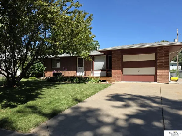 4034 Dunn Ave, Lincoln, NE 68502
