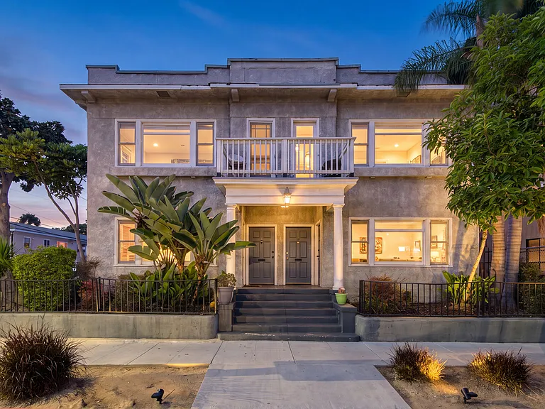 228 Gaviota Ave — Photo 13