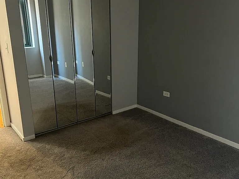 208 W Washington St #1404 — Photo 8