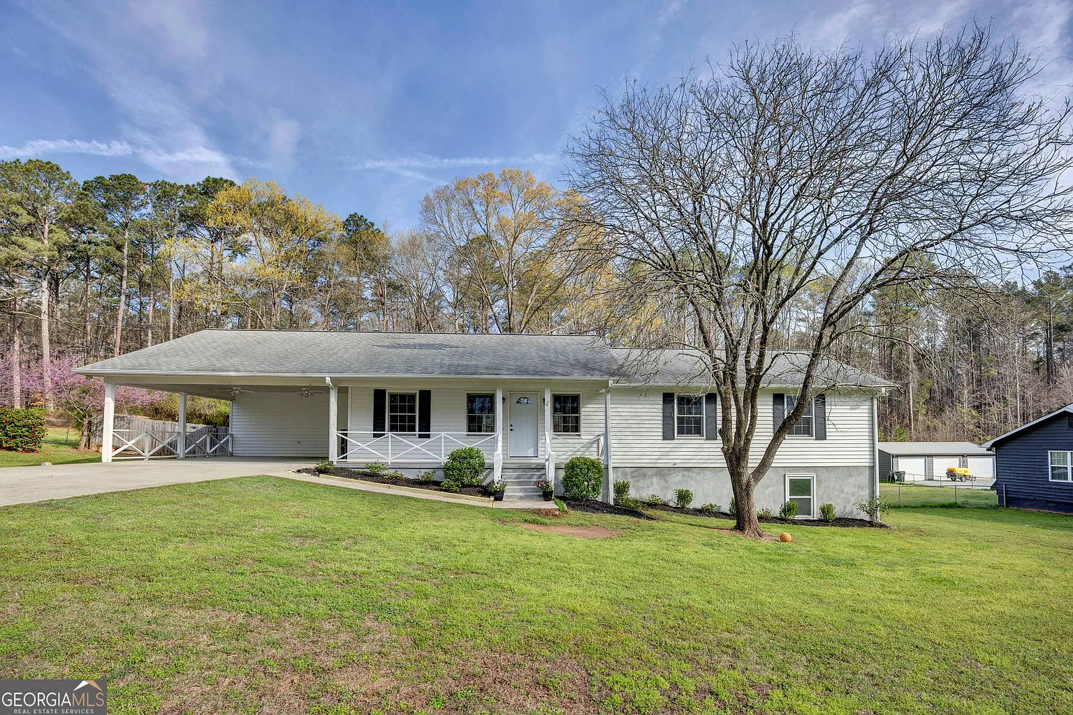 125 Flint Hill Dr photo 1