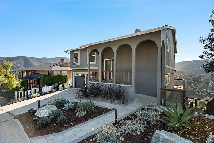 1022 Grand Teton Dr — Photo 3
