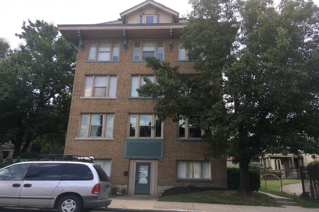 Real estate listing image