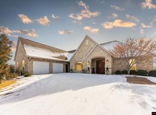 35 Riviera Ct, Mountain Home, AR 72653