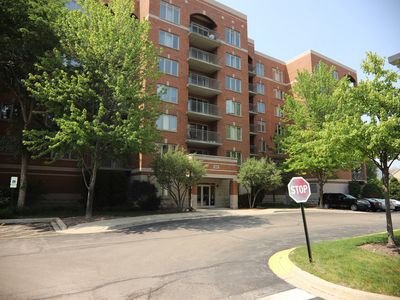 390 S Western Ave APT 308, Des Plaines, IL, 60016