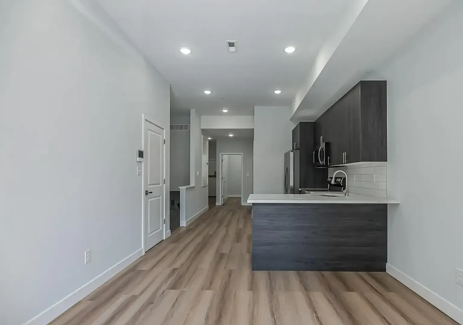 2222 N 7th St — Photo 2