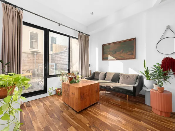 6 Hope Street image 1 of 10