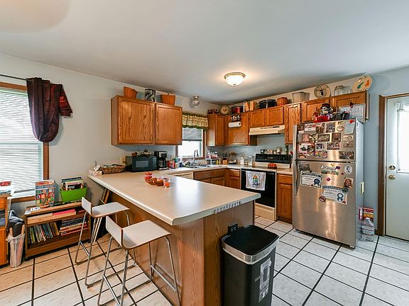 5th image of 227 Connely St Lot 96