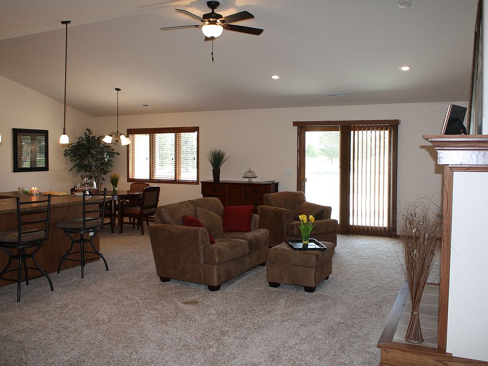 1st image of 4120 Rolling Green Dr