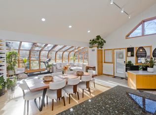 4 Deer Run Dr, Ellington, CT 06029