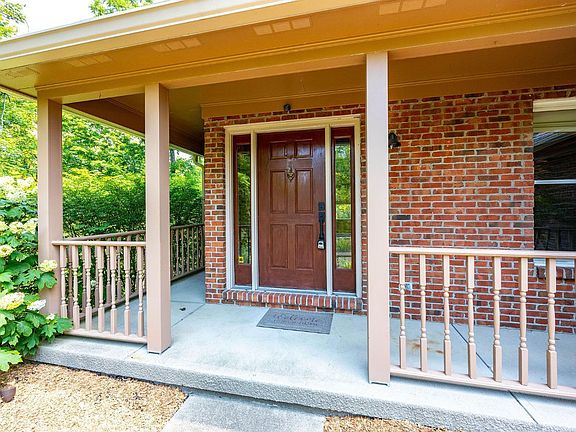 2nd image of 5092 Deerview Woods Dr