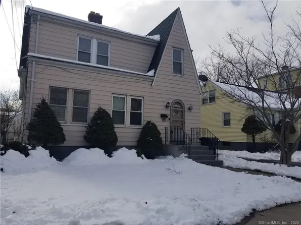 17 Cromwell Street, Hartford, CT 06114