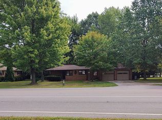 2520 Hemmeter Rd, Saginaw, MI 48603
