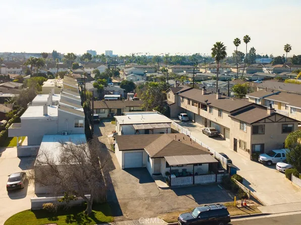 7882 Newman Ave, Huntington Beach, CA 92647