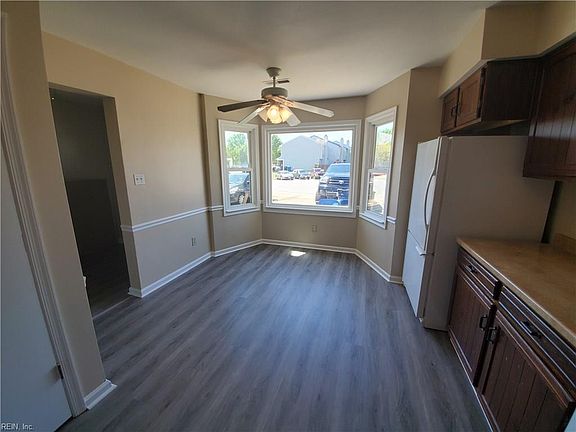 4th image of 1906 Lantana Ct