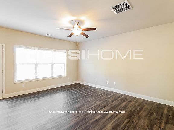 2nd image of 2880 Callie Mill Dr