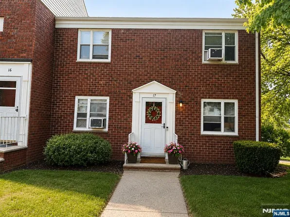 473 Blanchard Ter APT 17, Hackensack, NJ 07601