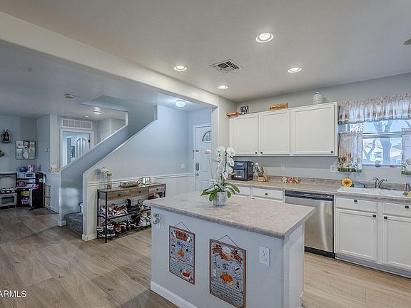 5th image of 8428 E KEATS Avenue