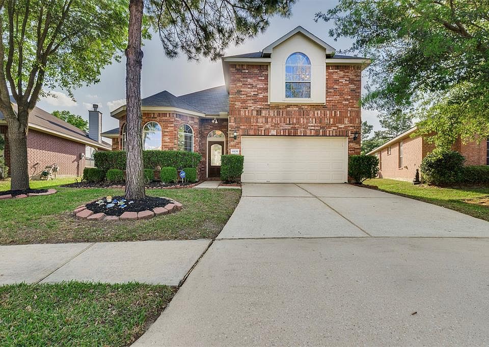 1st image of 19235 Hollis Garden Dr