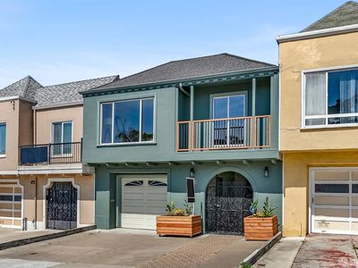 1930 Sloat Blvd, San Francisco, CA, 94116
