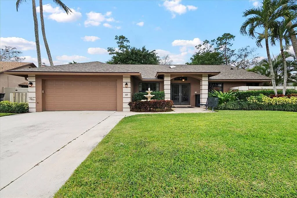 4 bed, 2688 sqft, $4,750 — Photo 1