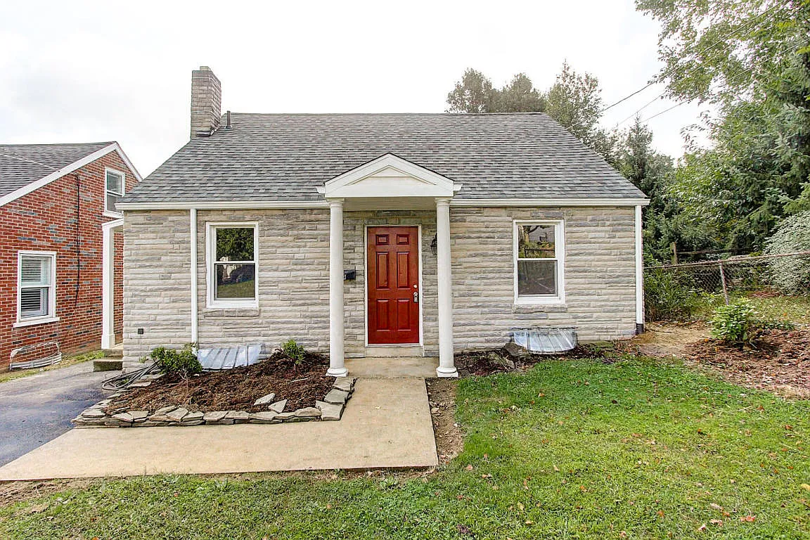 1224 Saint Joseph St photo 1