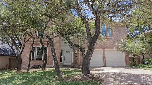 706 Hilltop Dr Photo 1