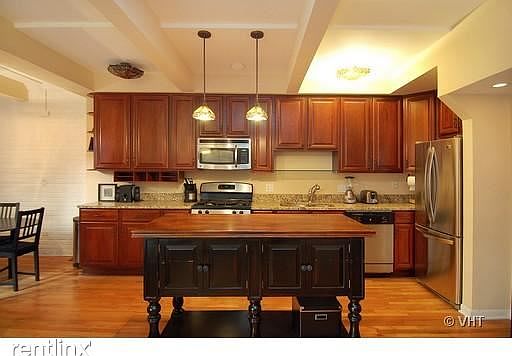 646 Belden Kitchen